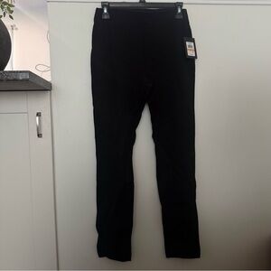 Slim leg pull on ponte pant